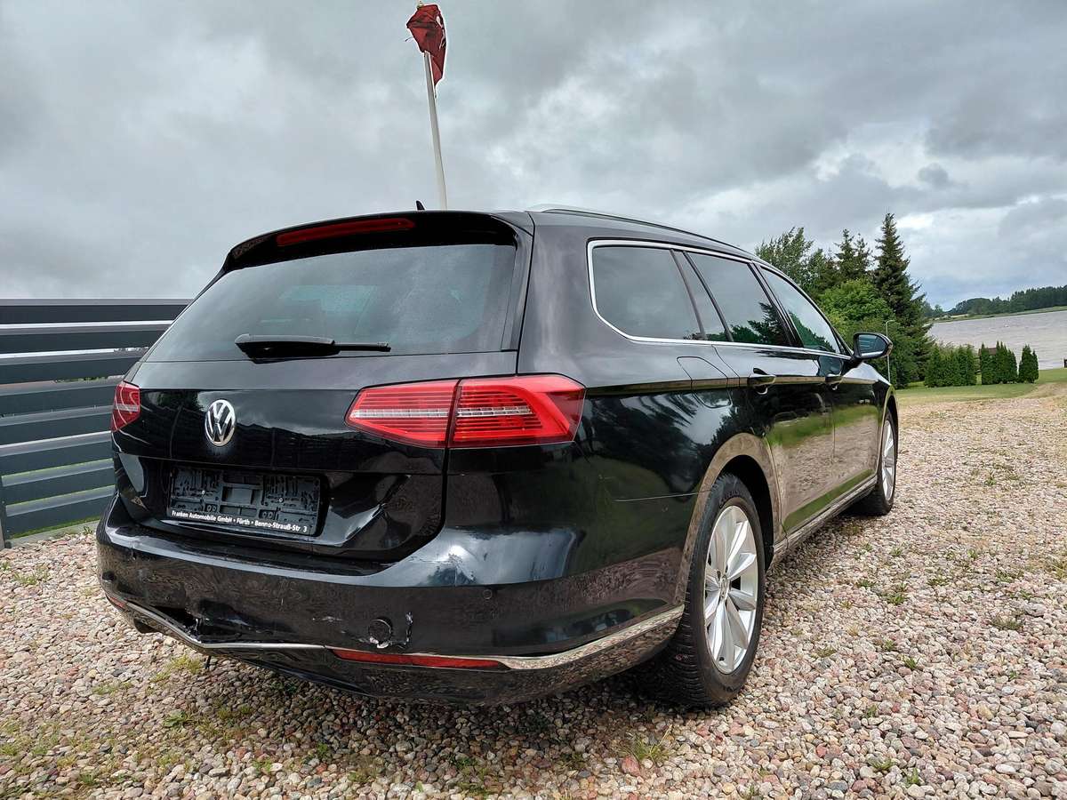 Volkswagen Passat, 2.0 l., Универсал