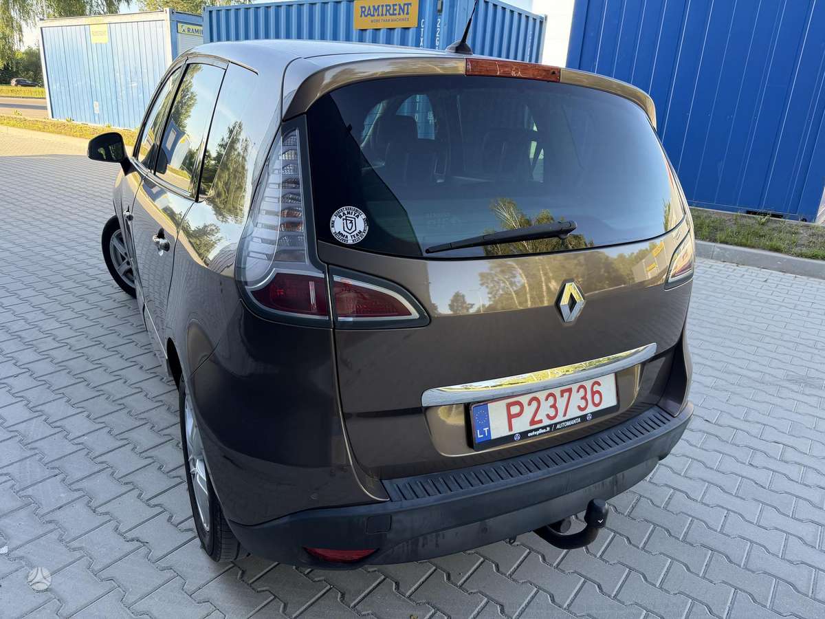 Renault Scenic - 9
