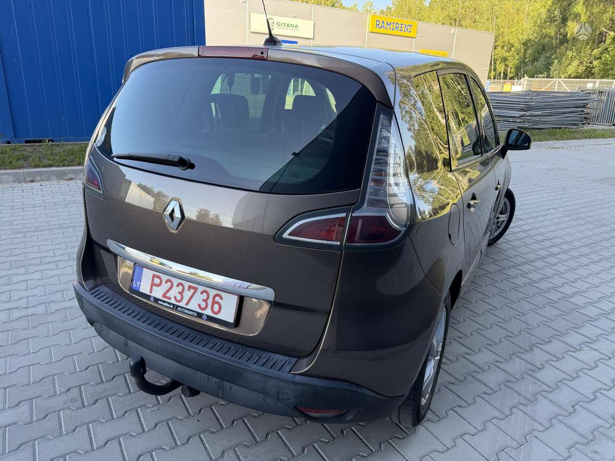Renault Scenic - 10