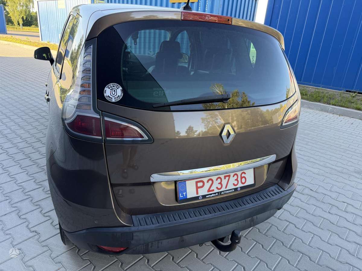 Renault Scenic - 11