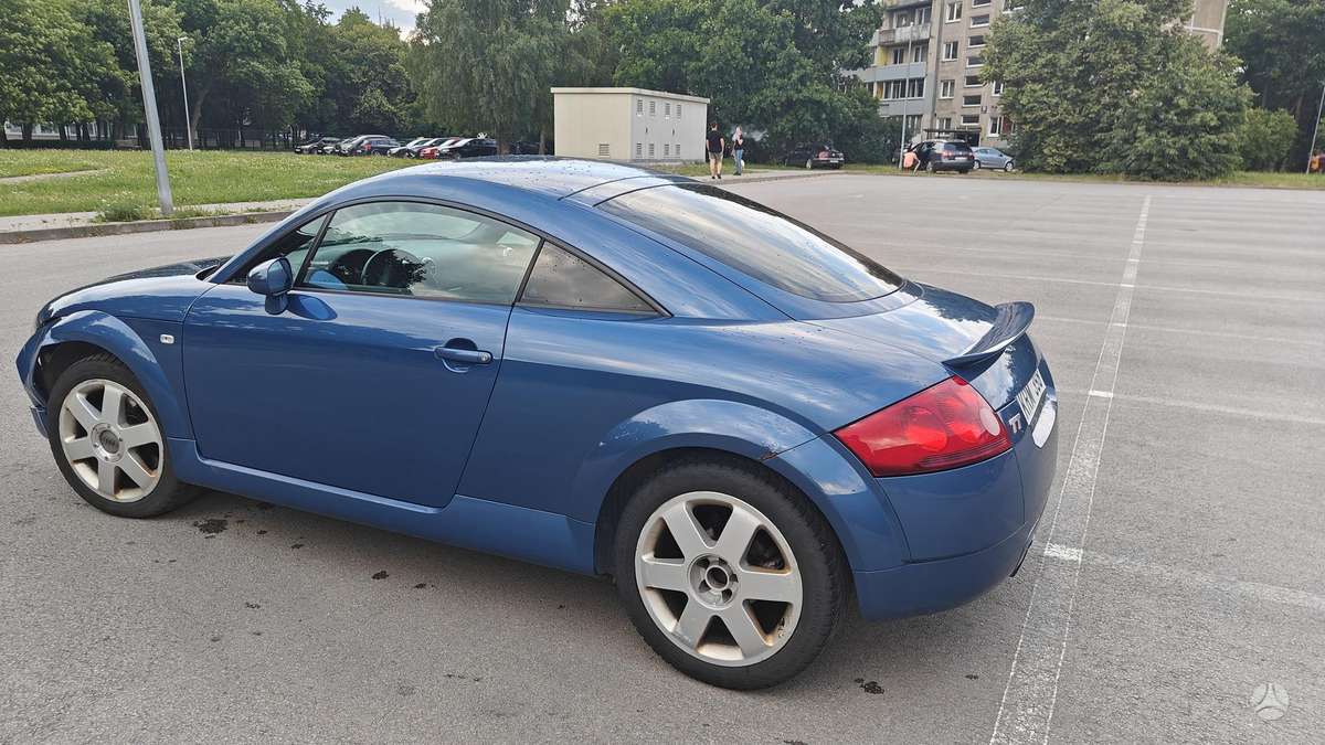 Audi TT, 1.8 l., coupe