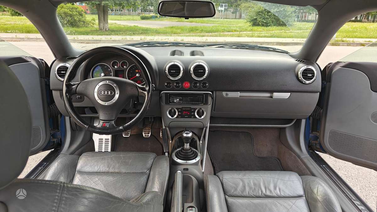 Audi TT, 1.8 l., coupe