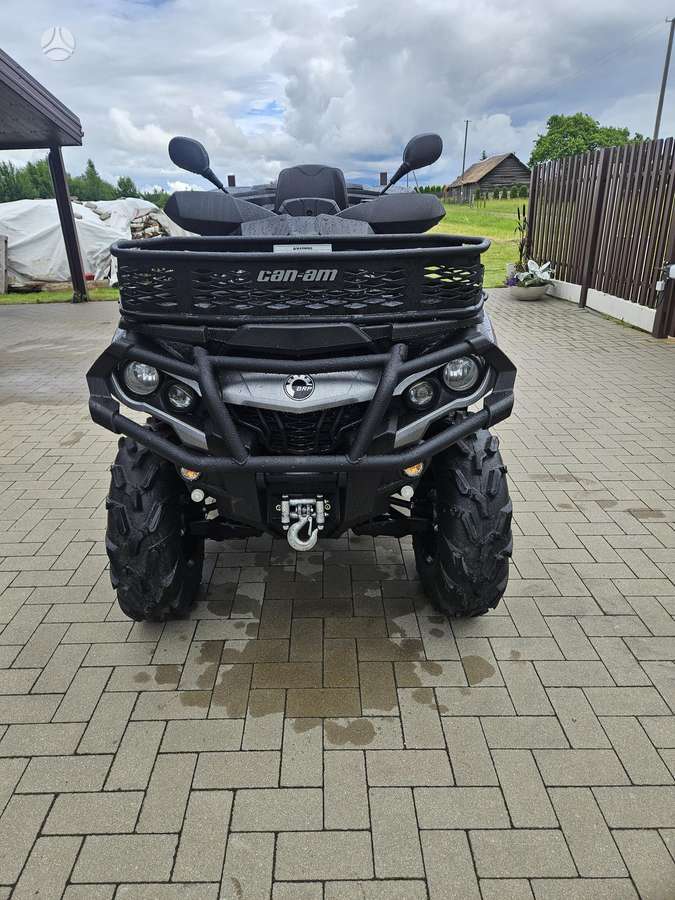 Can-Am Outlander Max 957cc, keturračiai