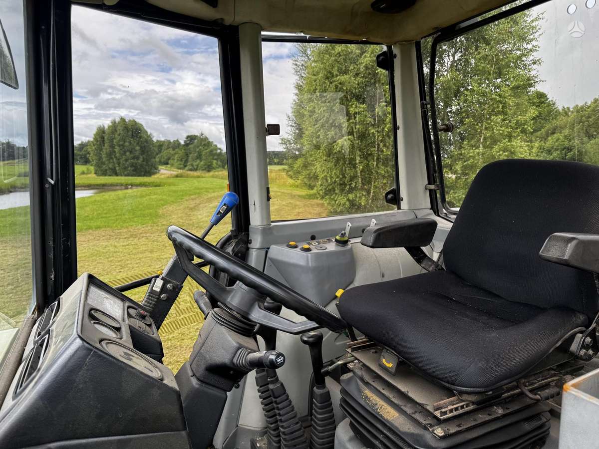 Hürlimann H4105, tractors