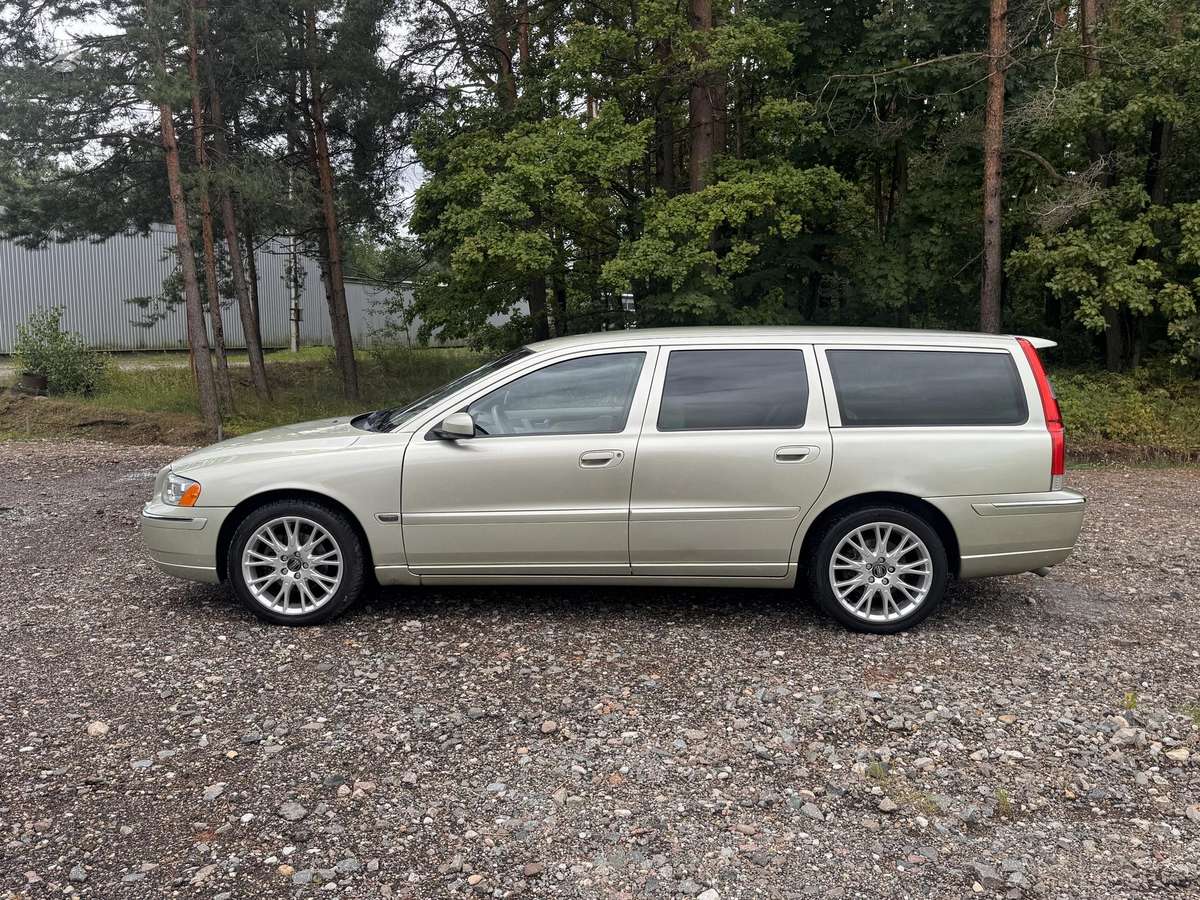 Volvo V70, 2.4 l., Универсал