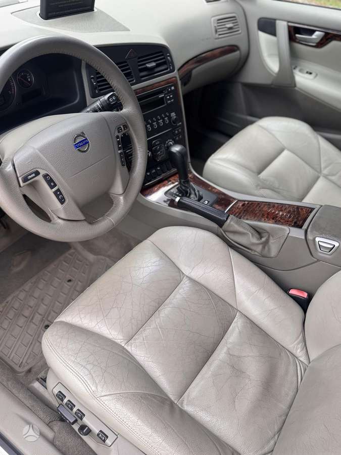 Volvo V70, 2.4 l., Универсал