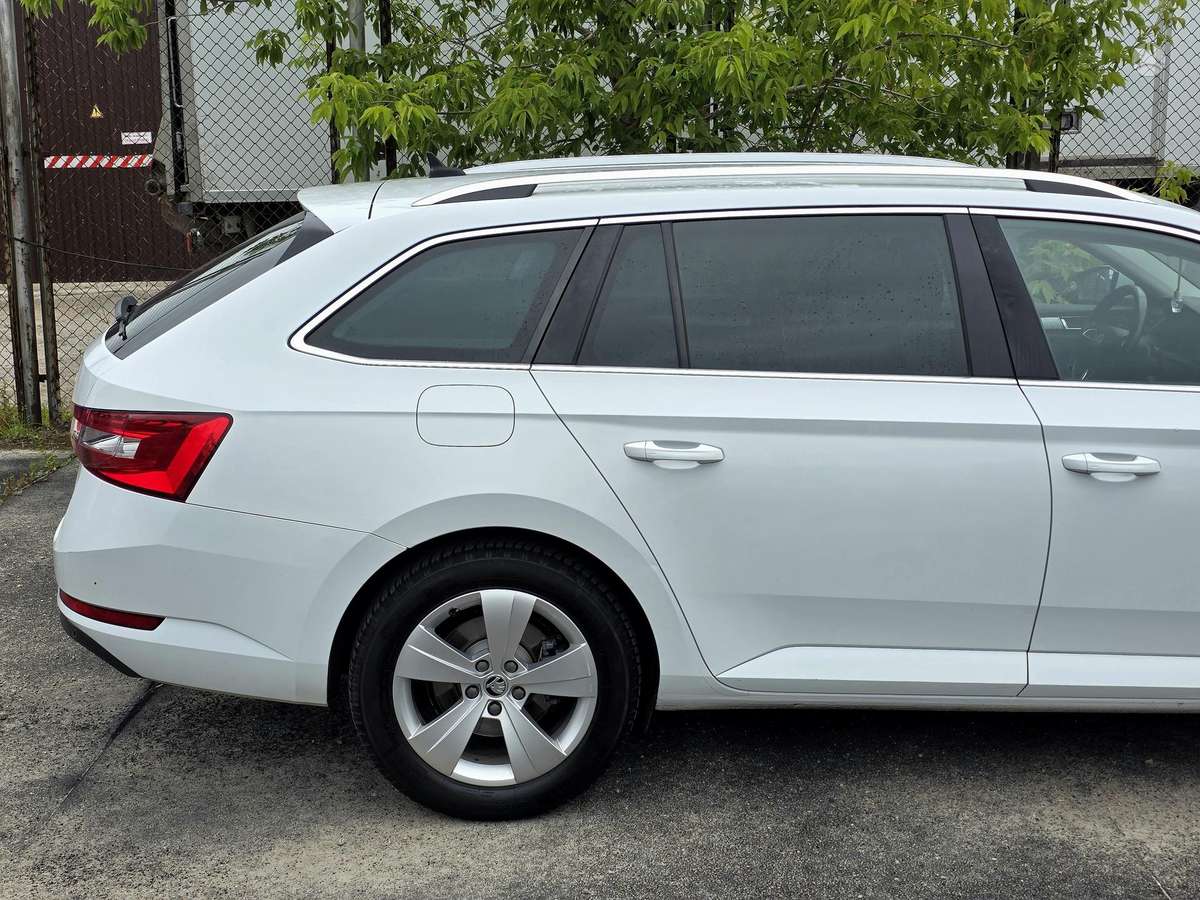 Skoda Superb, 2.0 l., Универсал