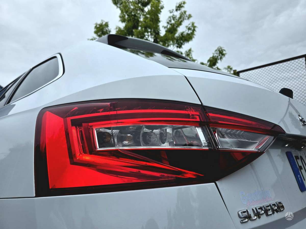 Skoda Superb, 2.0 l., Универсал