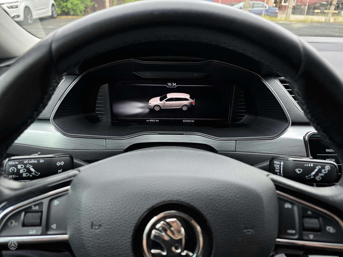 Skoda Superb, 2.0 l., Универсал