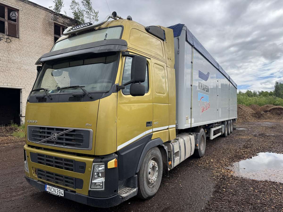 Volvo FH 440, double sleeper
