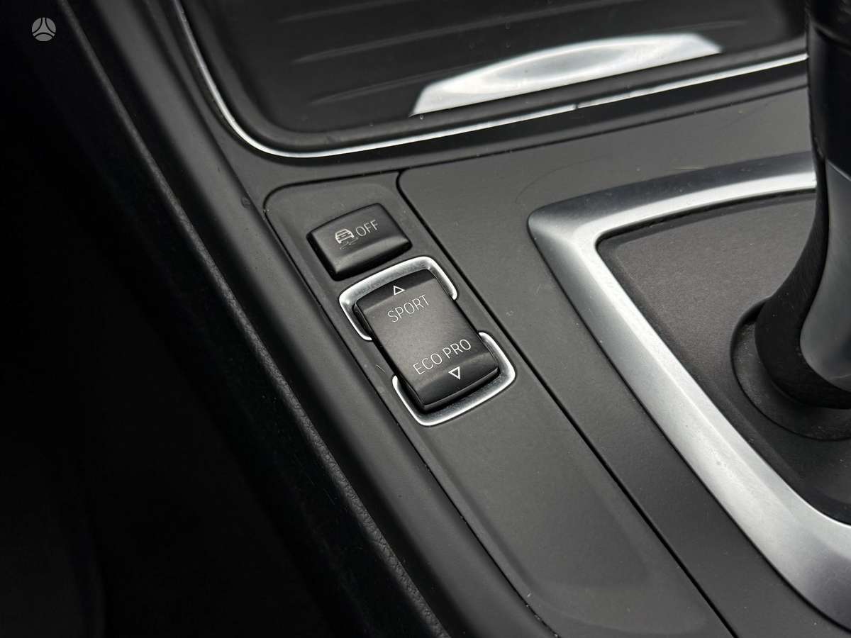 BMW 318, 2.0 l., wagon