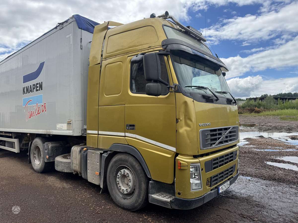 Volvo FH 440, double sleeper
