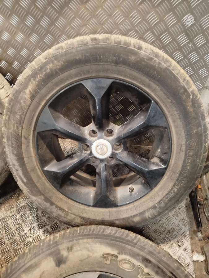 Nissan Navara, light alloy, R17