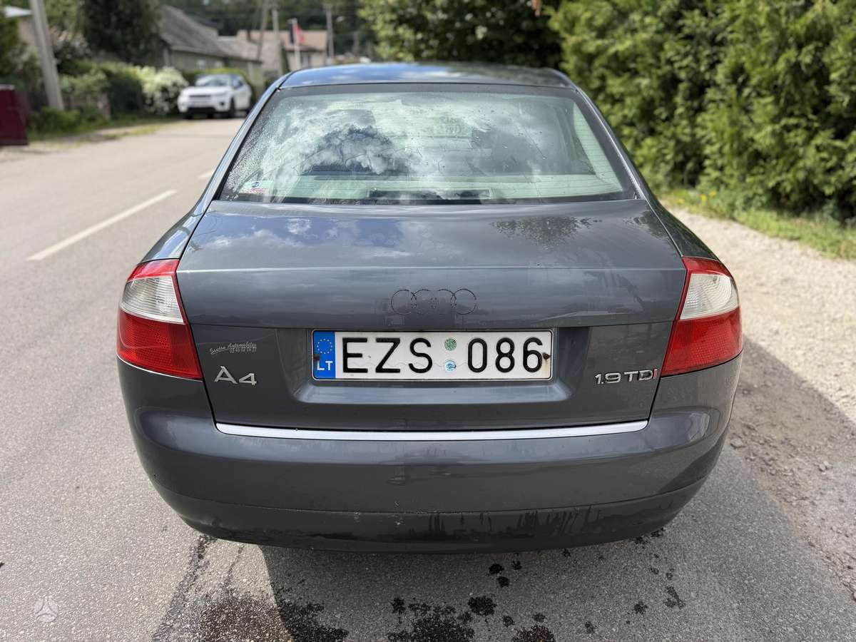 Audi A4, 1.9 l., Седан