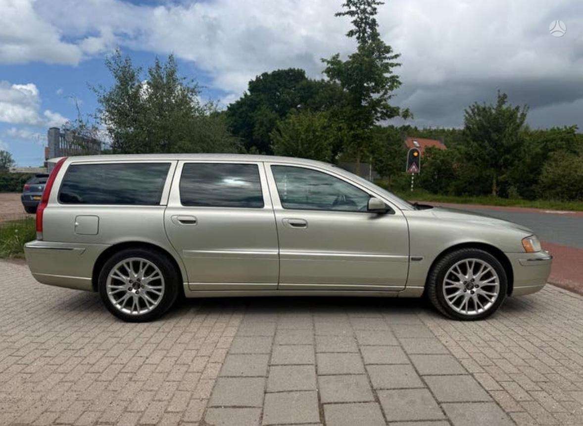 Volvo V70, 2.4 l., Универсал