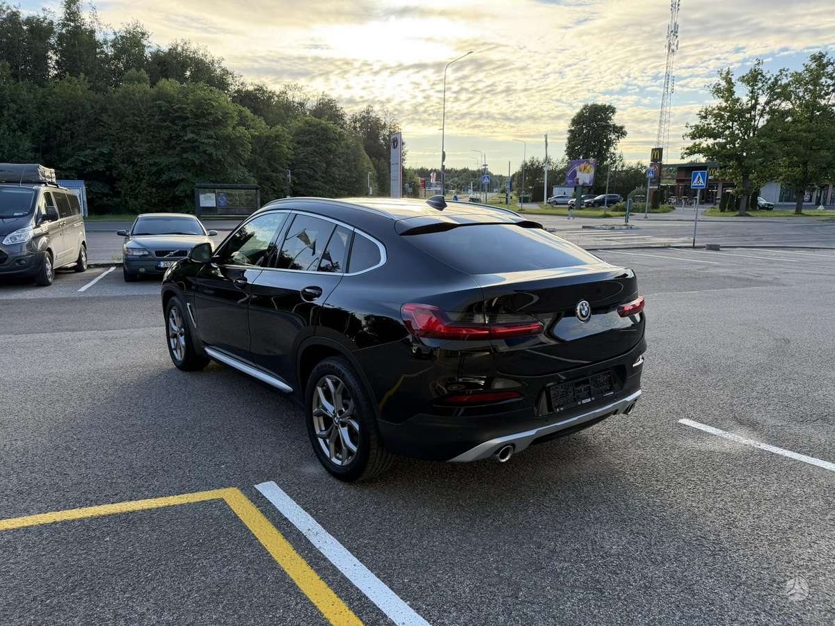 BMW X4, 2.0 l., Внедорожник / Кроссовер