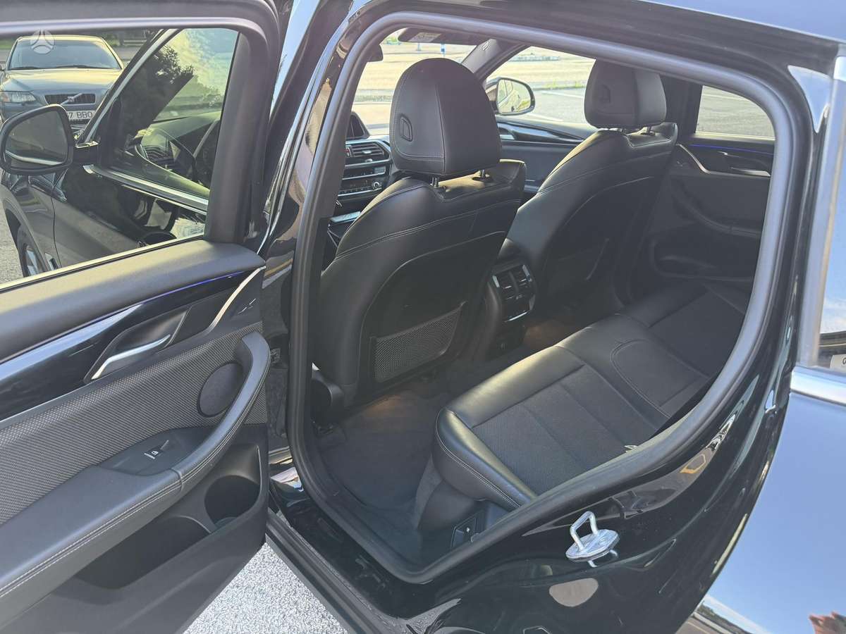 BMW X4, 2.0 l., Внедорожник / Кроссовер