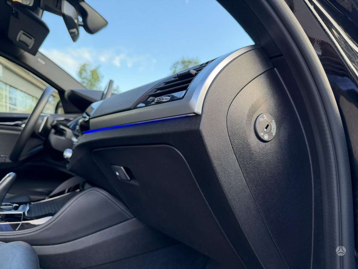 BMW X4, 2.0 l., Внедорожник / Кроссовер