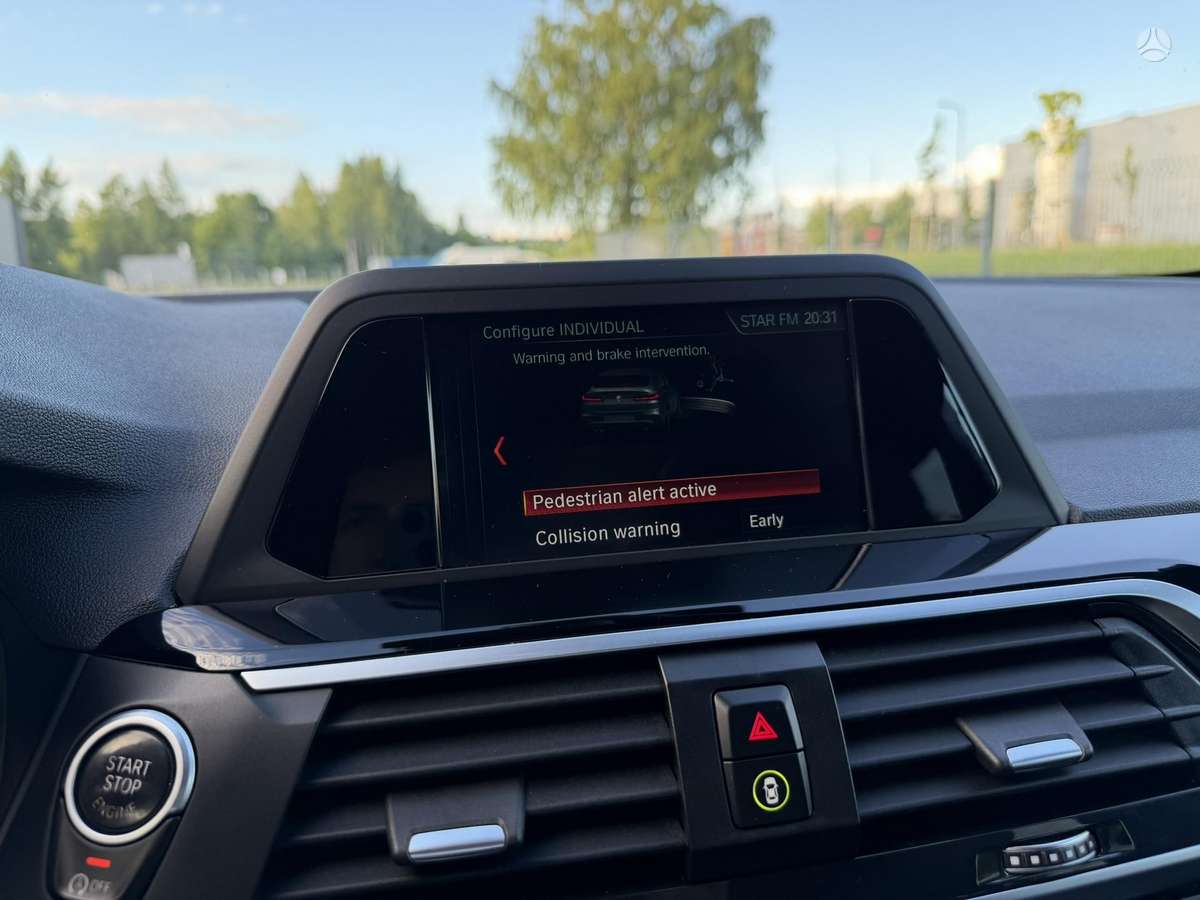 BMW X4, 2.0 l., Внедорожник / Кроссовер
