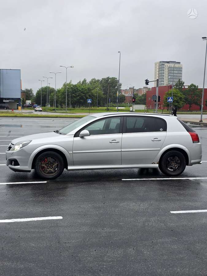 Opel Signum, 3.0 l., hatchback