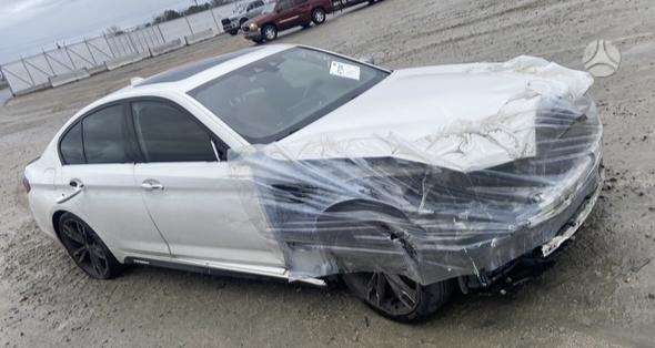 BMW M550, 4.4 l., Седан