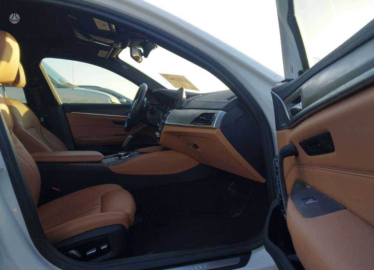 BMW M550, 4.4 l., Седан