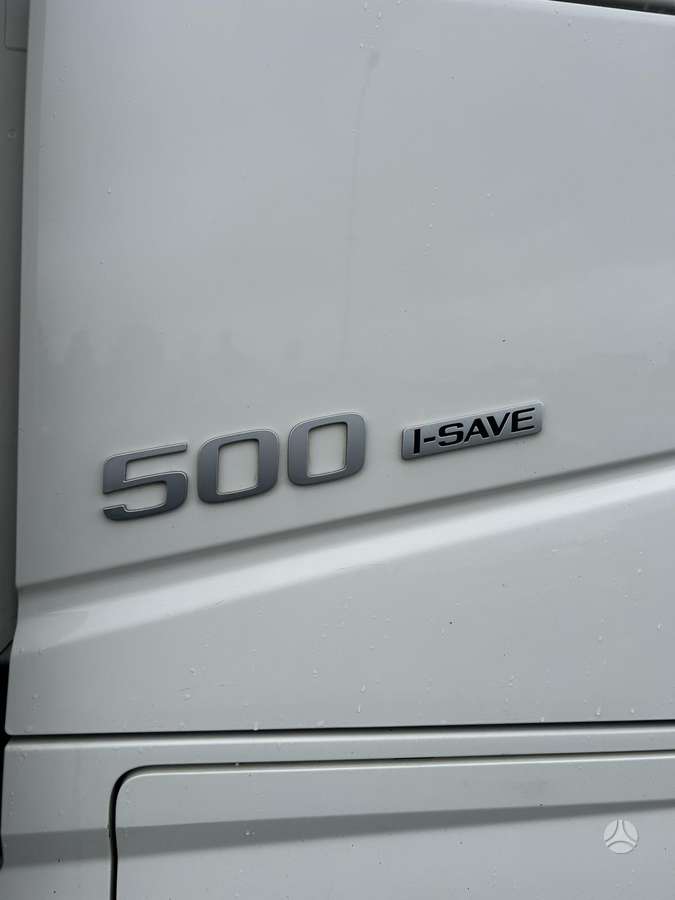 Volvo FH500, double sleeper