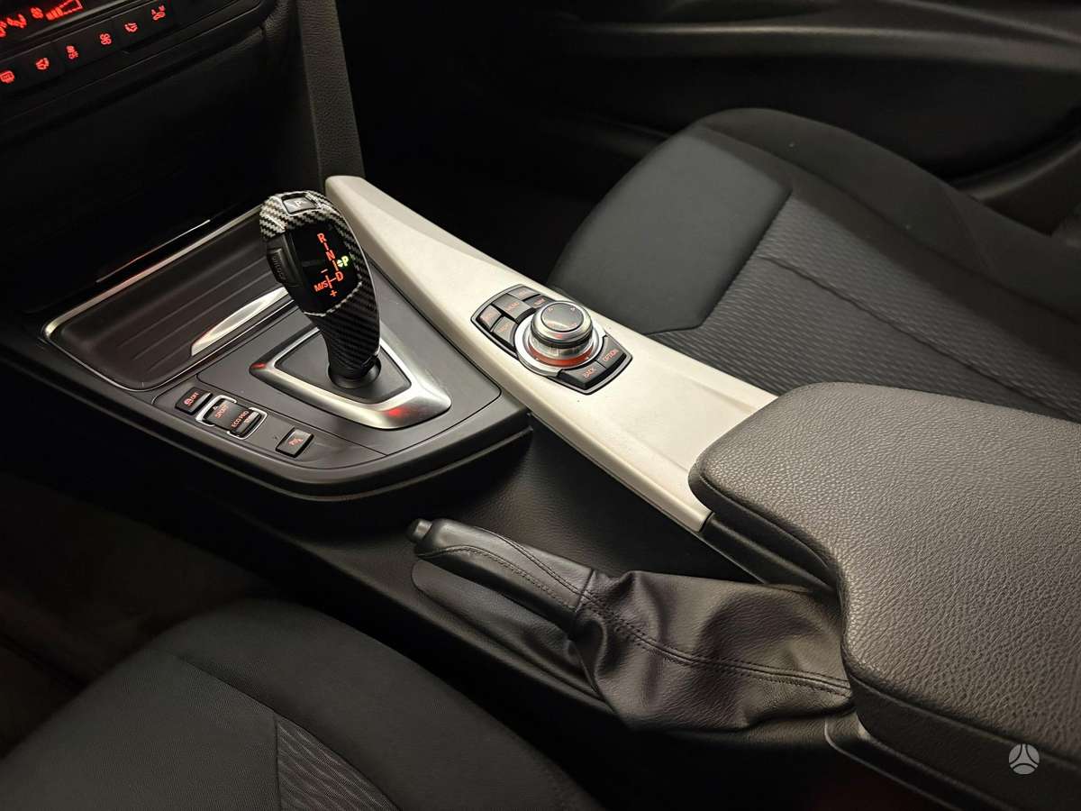 BMW 320, 2.0 l., universalas