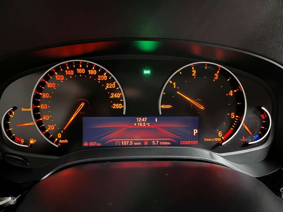 BMW 520, 2.0 l., Седан