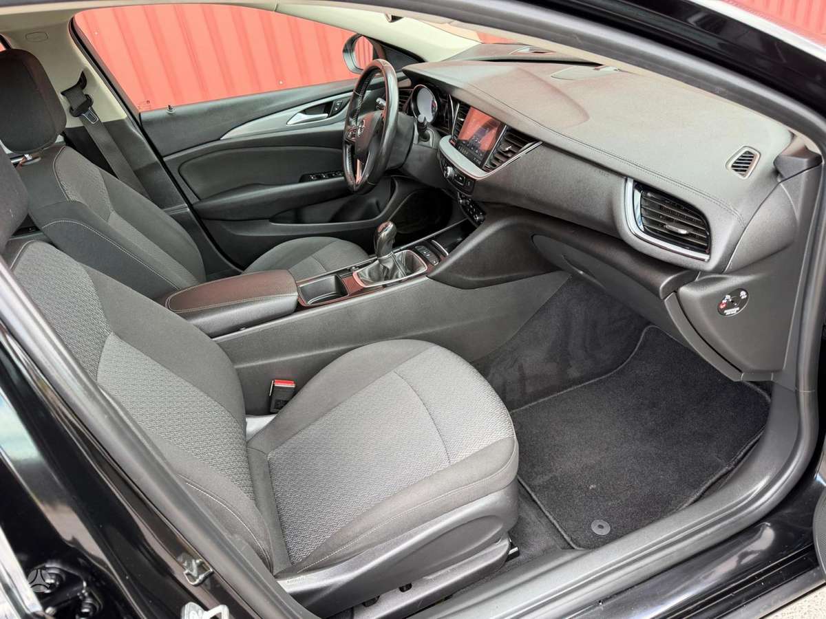 Opel Insignia, 1.6 l., Универсал