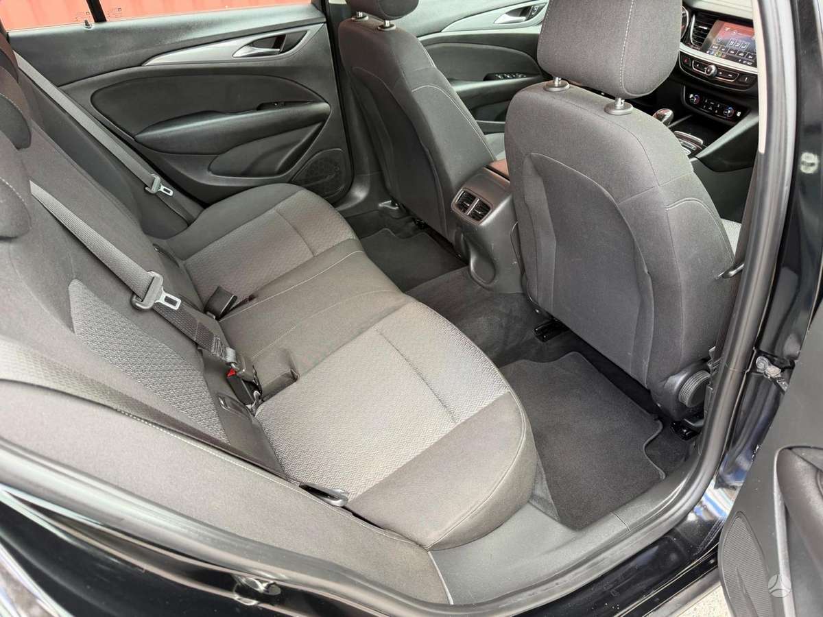 Opel Insignia, 1.6 l., Универсал
