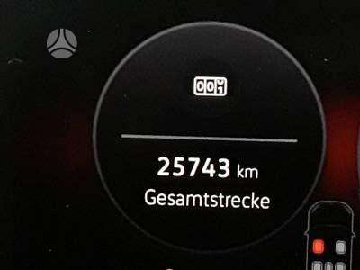 Volkswagen Tiguan - 5