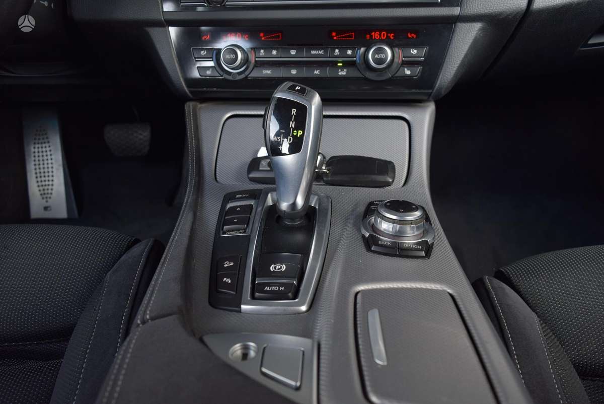 BMW 520, 2.0 l., universalas