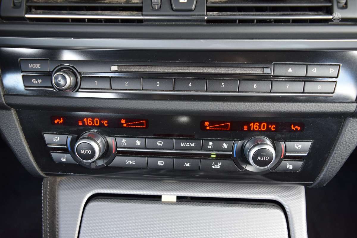 BMW 520, 2.0 l., universalas