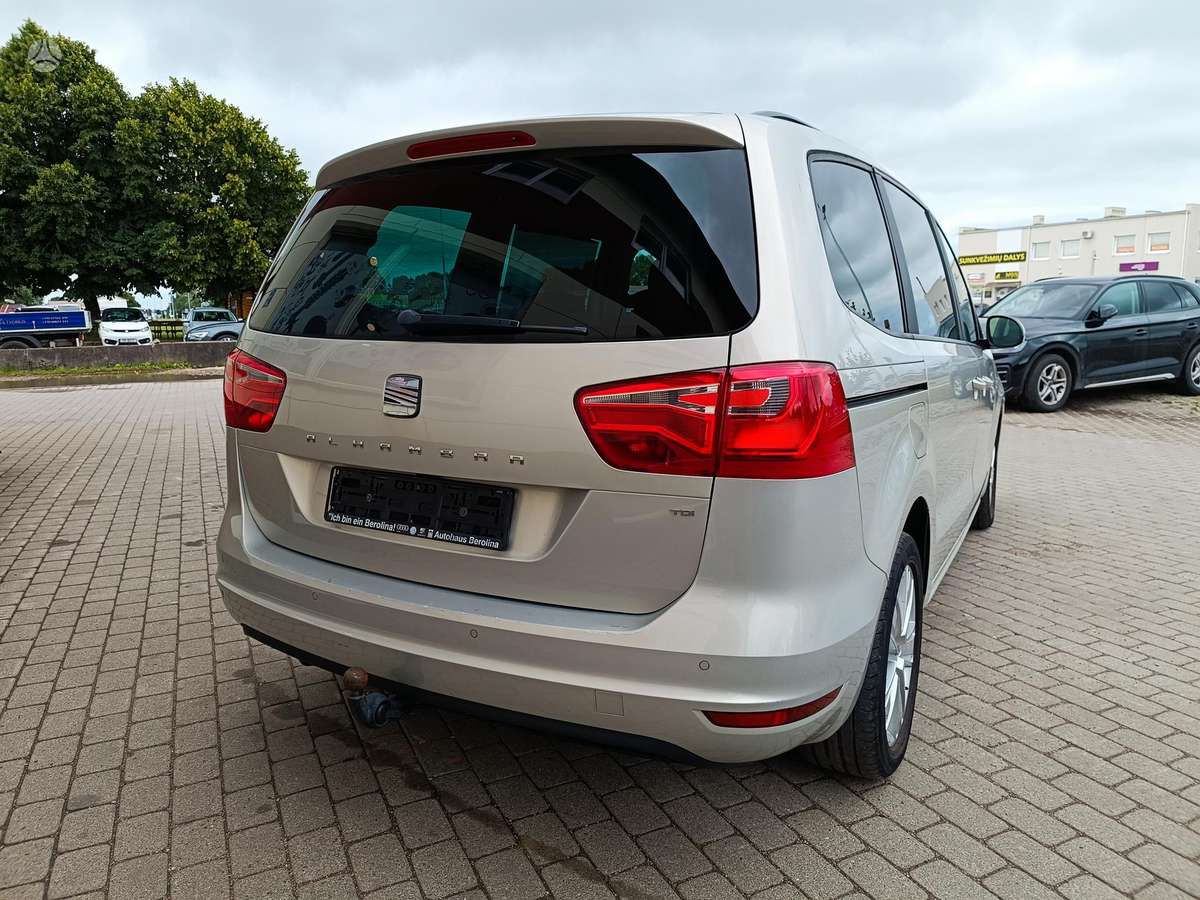 Seat Alhambra, 2.0 l., Минивэн