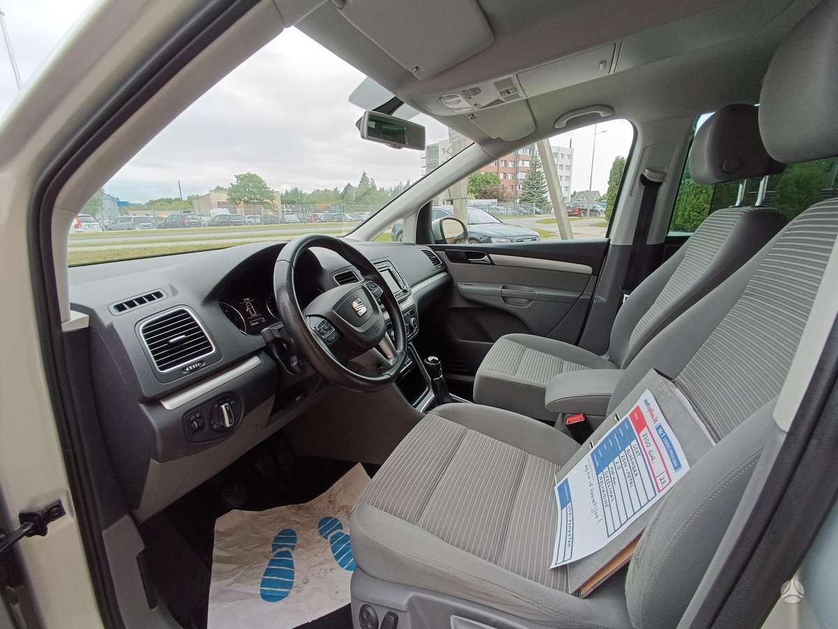 Seat Alhambra, 2.0 l., Минивэн