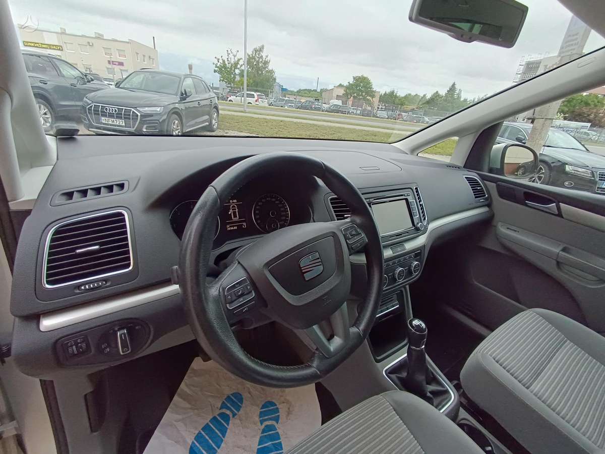 Seat Alhambra, 2.0 l., Минивэн
