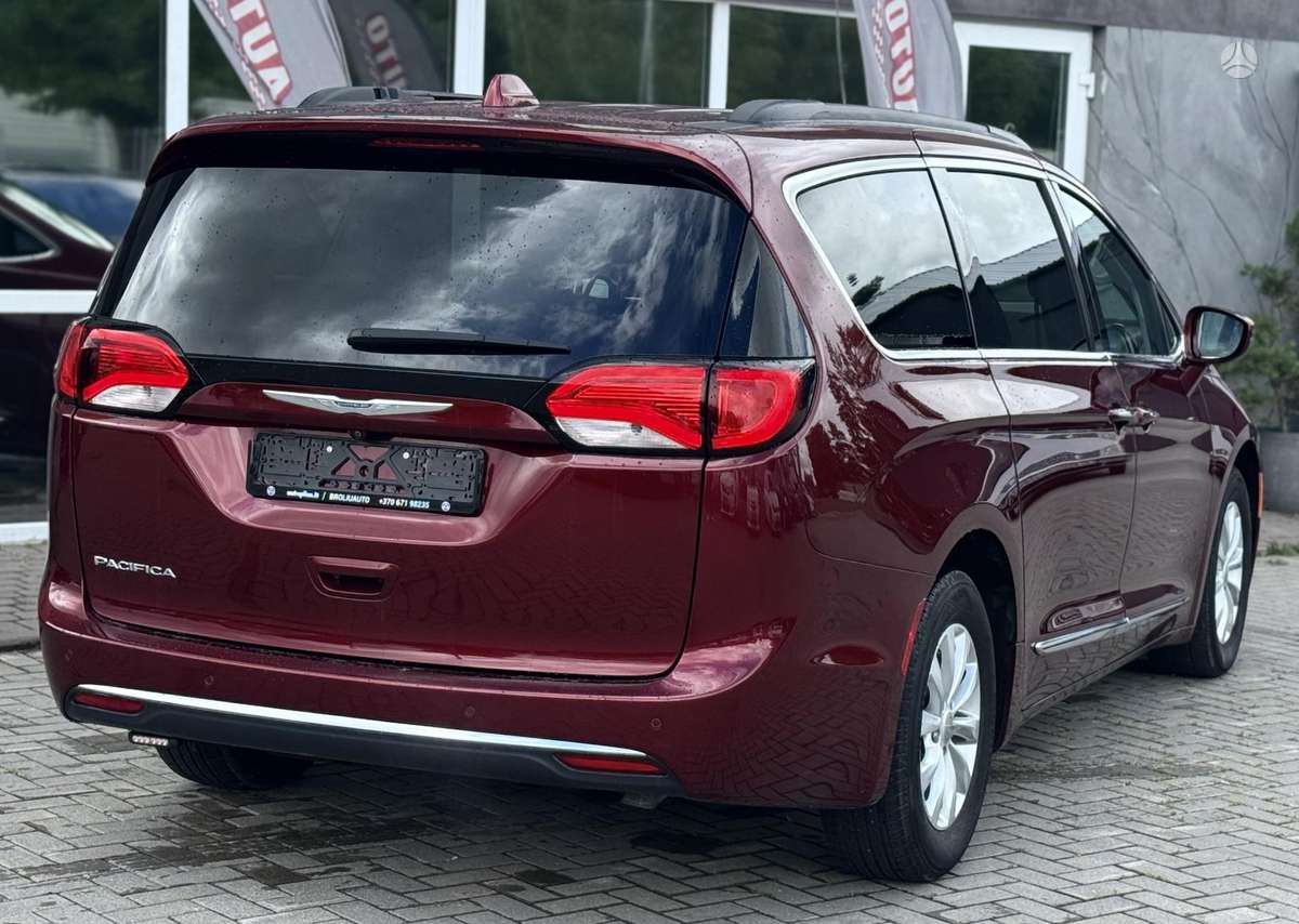 Chrysler Pacifica, 3.6 l., Минивэн