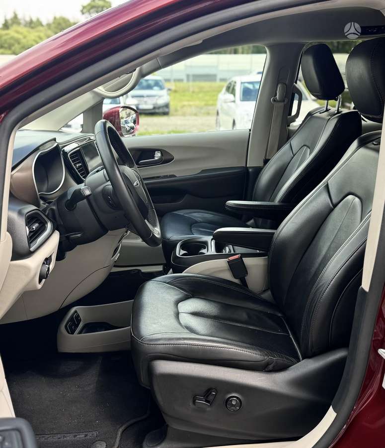 Chrysler Pacifica, 3.6 l., Минивэн
