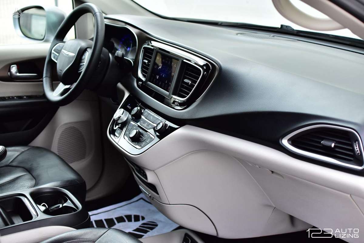 Chrysler Pacifica, 3.6 l., mpv / minivan