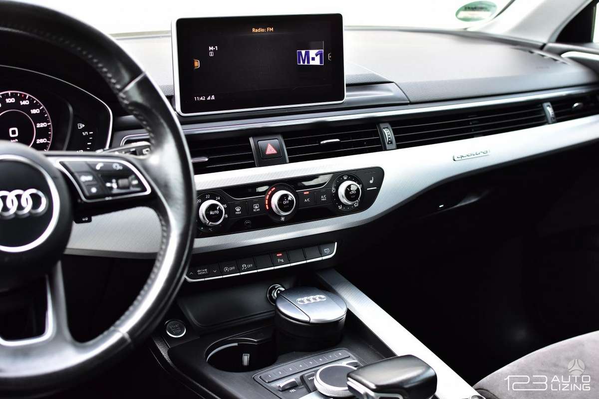 Audi A4, 2.0 l., Универсал