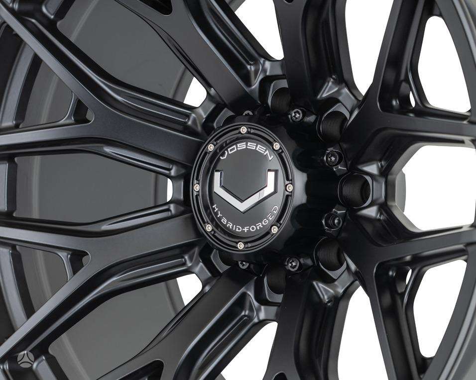 Vossen HF6-4 (8Lug), light alloy, R22