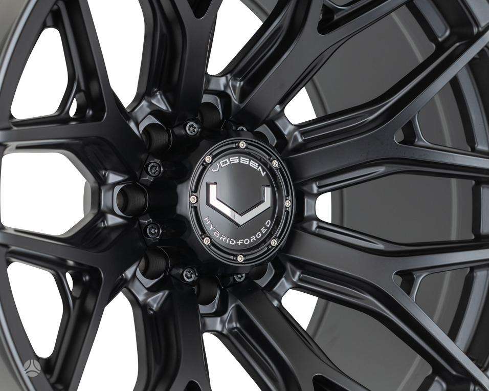 Vossen HF6-4 (8Lug), light alloy, R22