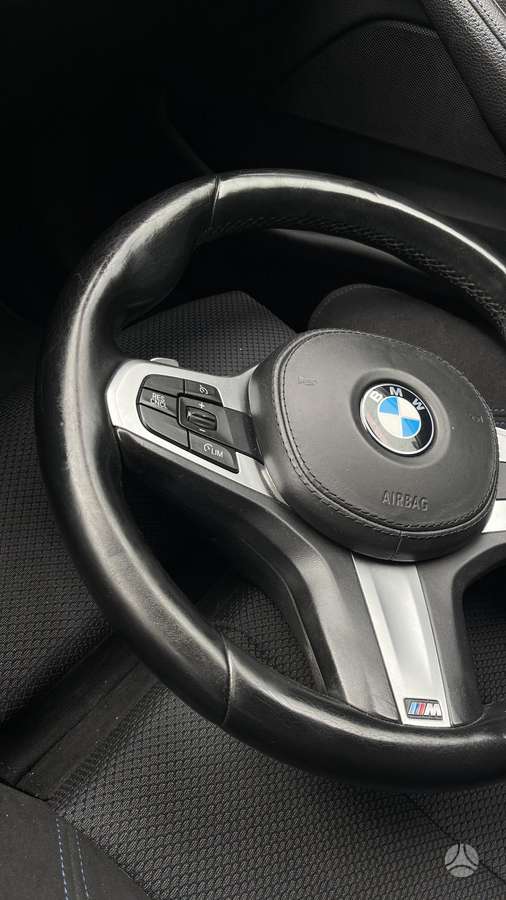 BMW 5 serija рули
