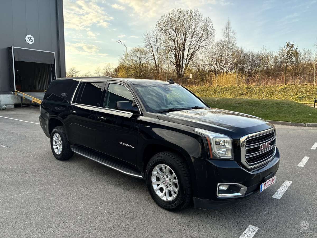 GMC Yukon, 5.3 l., off-road / crossover