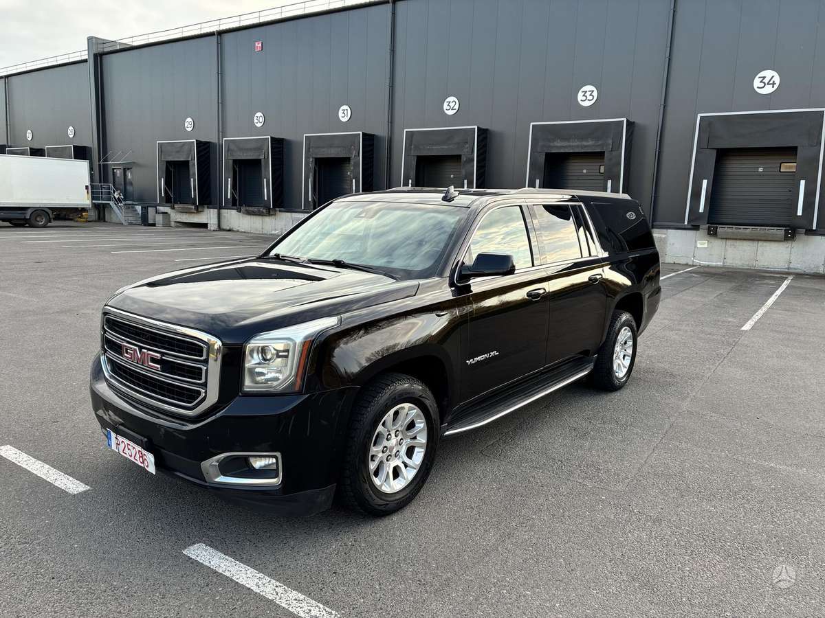 GMC Yukon, 5.3 l., off-road / crossover