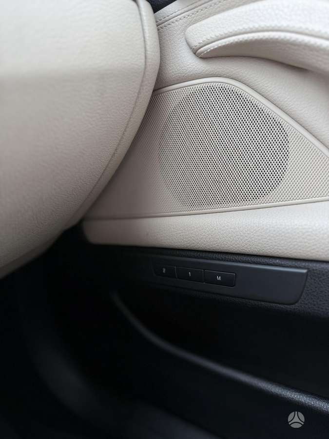 BMW 530, Универсал
