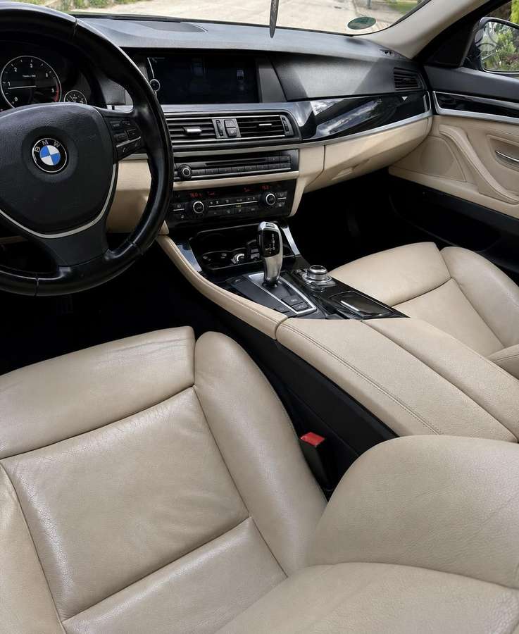 BMW 530, wagon