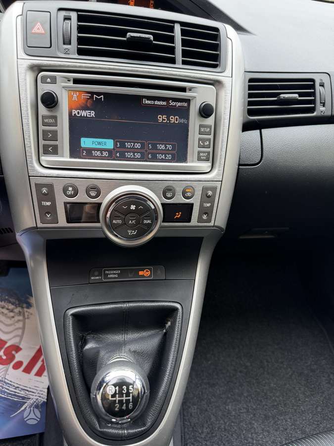 Toyota Verso - 11