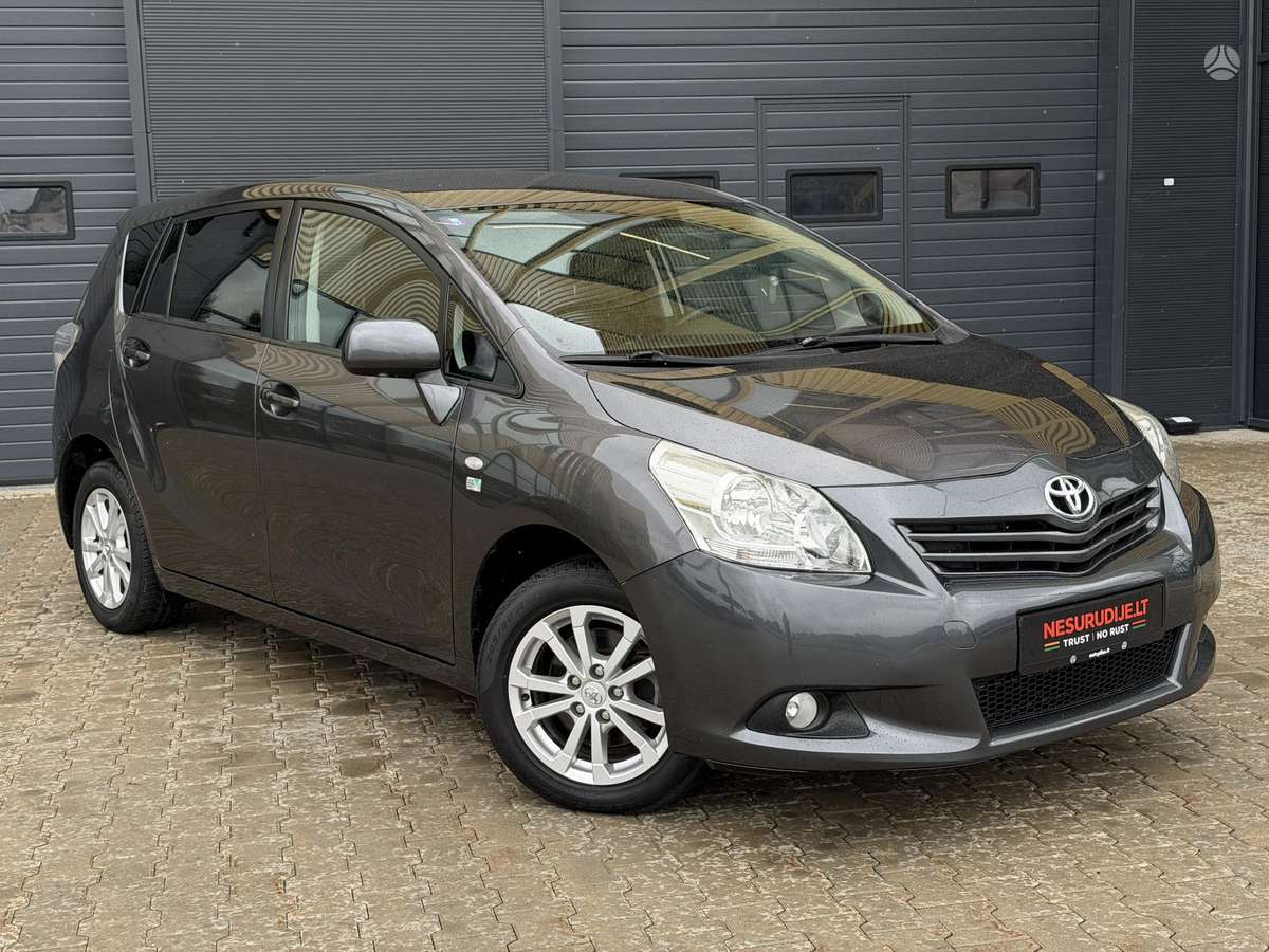 Toyota Verso - 6